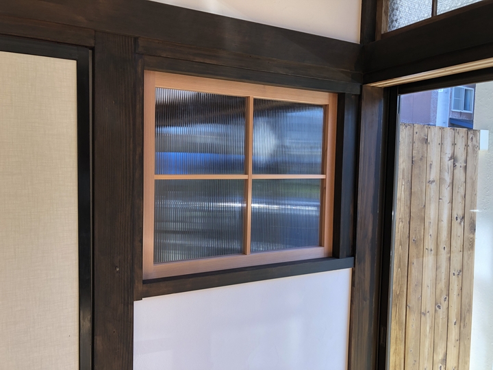 福島県会津若松市のお家で二間続きの和室をワンルームにして、レッドパインや漆喰を使った自然素材リフォーム