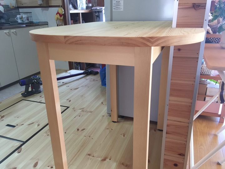 福島県耶麻郡北塩原村のお家で台所に置くテーブルをオーダーメイドした家具製作事例