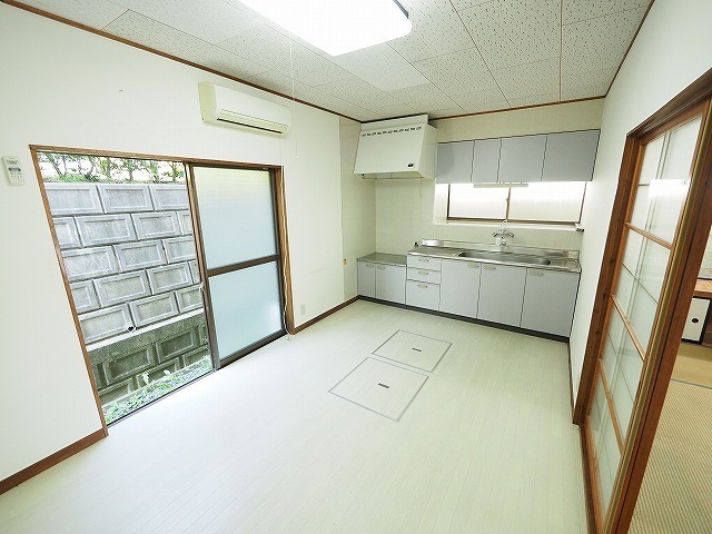 福島県郡山市で古くなったキッチンをタカラの新しいシステムキッチンに交換した水回りリフォーム